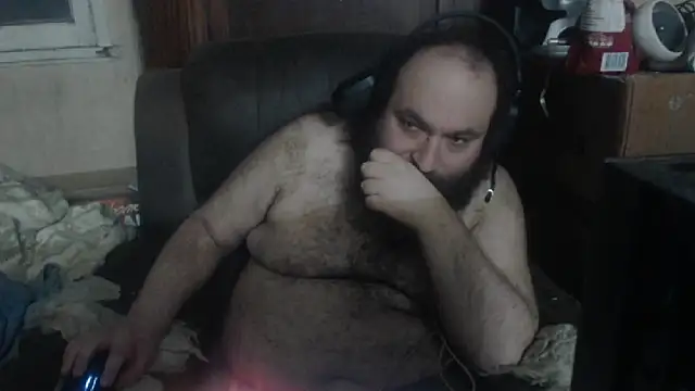 Snapshot of hairyhulk chatting on January 20, 9:35 am hairyhulk online show from January 20, 9:35 am