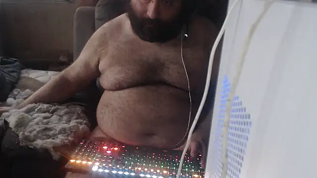 hairyhulk online show from March 31, 10:23 pm