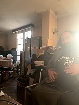 Snapshot of hairyhulk chatting on October 26, 9:59 pm hairyhulk online show from October 26, 9:59 pm