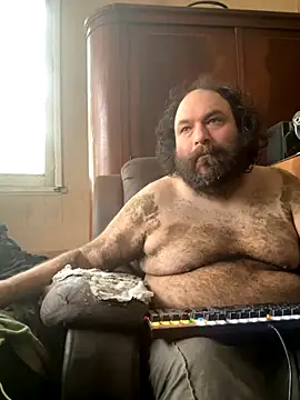 Snapshot of hairyhulk chatting on October 16, 2:58 pm hairyhulk online show from October 16, 2:58 pm