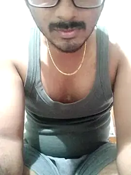 Snapshot of telugu_789reddy chatting on January 4, 4:43 pm telugu 789reddy online show from January 4, 4:43 pm