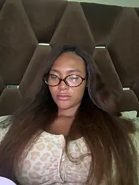 KyaraMiller online show from March 25, 4:34 am