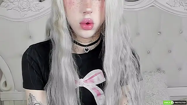 Joy Barker online show from November 2, 1:38 pm