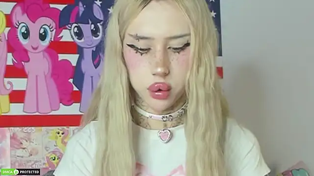 Joy Barker online show from March 11, 1:16 pm