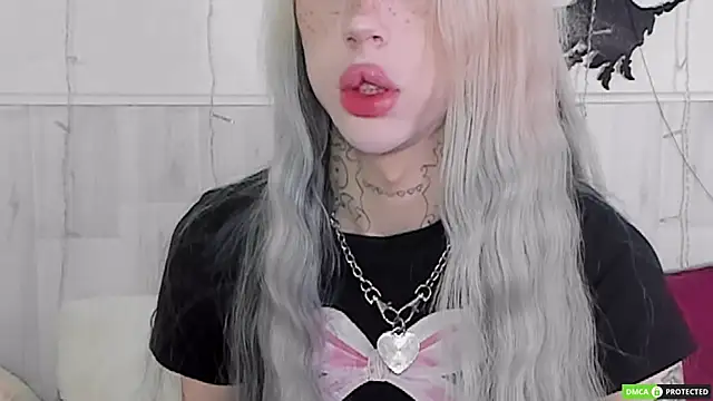 Joy Barker online show from October 25, 4:22 am