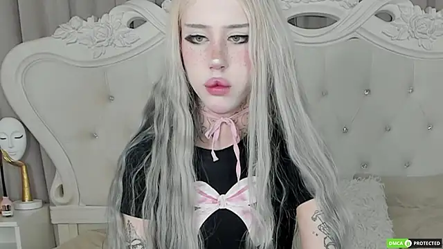 Joy Barker online show from November 3, 1:58 pm