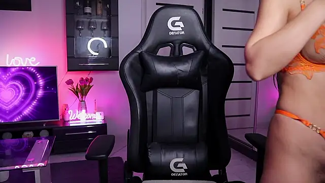 Beauty Anne online show from February 6, 6:31 am