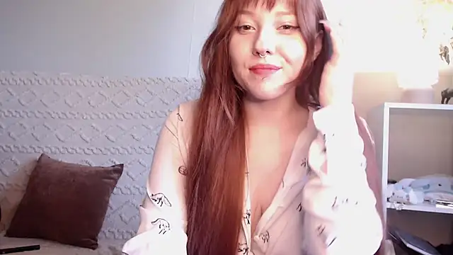    CLARY    online show from July 15, 12:39 am