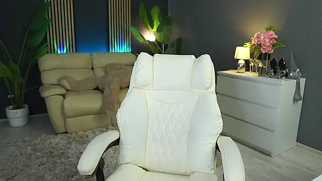 SweetBlondy35 online show from February 18, 5:31 pm