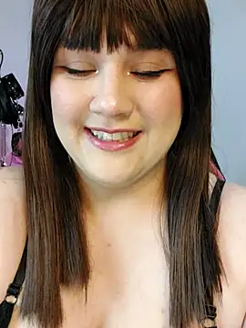 ItsNaiixa online show from November 29, 11:38 pm