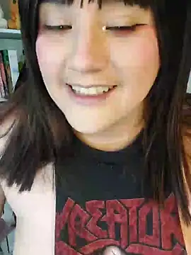 ItsNaiixa online show from February 15, 2:45 am