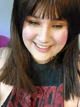 ItsNaiixa online show from October 21, 10:31 pm