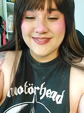 ItsNaiixa online show from February 8, 9:12 pm