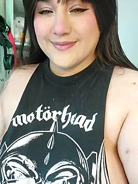 ItsNaiixa online show from February 15, 6:29 pm