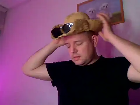 lobito1997 online show from March 17, 10:29 pm