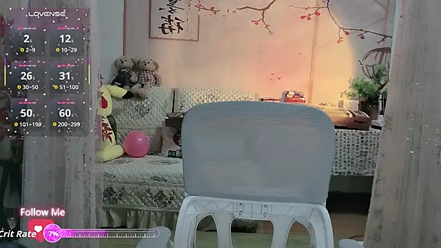 Snapshot of Lisa-s chatting on October 26, 1:28 am Lisa-s online show from October 26, 1:28 am