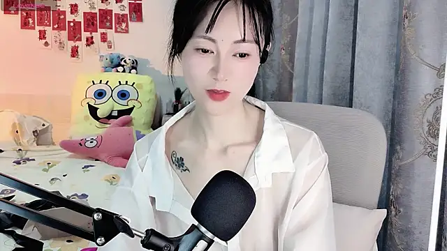 Lisa-s online show from February 21, 2:30 pm