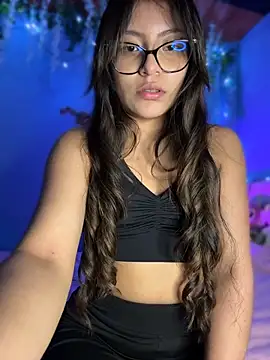 Lily candy X online show from May 6, 4:27 am