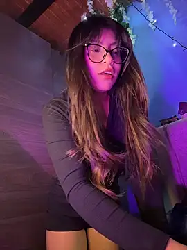 Lily candy X online show from March 11, 4:39 am