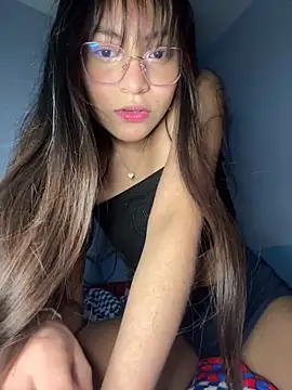 Lily candy X online show from December 7, 6:05 am