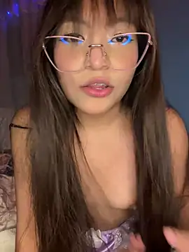 Lily candy X online show from March 11, 8:19 am
