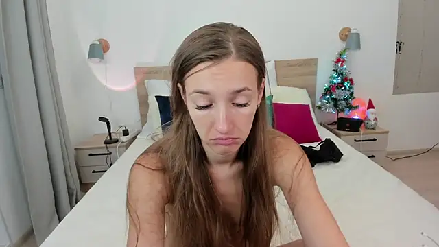 KateRedgar online show from December 23, 10:36 am