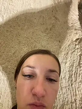 KateRedgar online show from October 19, 7:00 am