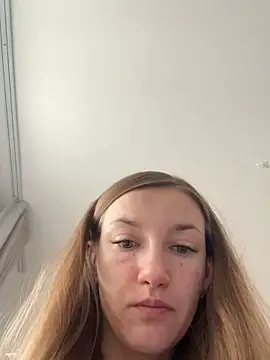 KateRedgar online show from March 25, 8:46 am