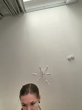 KateRedgar online show from March 18, 1:57 pm