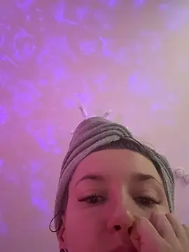 KateRedgar online show from March 19, 2:06 pm