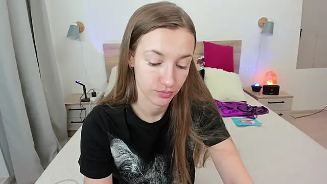 KateRedgar online show from February 24, 3:02 pm