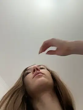 KateRedgar online show from February 19, 8:33 am