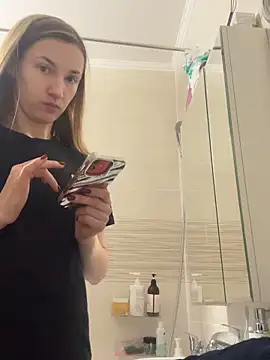 KateRedgar online show from March 11, 11:04 am