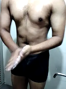 hottboy 39 online show from May 19, 10:00 am