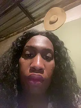 Snapshot of Moorella1 chatting on March 4, 3:58 am Moorella1 online show from March 4, 3:58 am