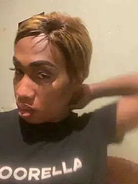 Moorella1 online show from November 29, 6:08 pm