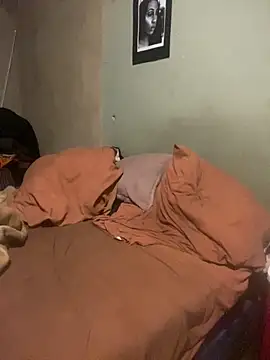 Moorella1 online show from December 1, 7:26 pm