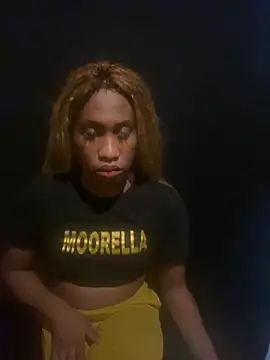 Moorella1 online show from November 27, 1:33 pm