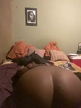 Moorella1 online show from December 18, 8:34 pm