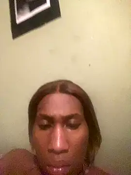 Moorella1 online show from October 21, 6:40 pm