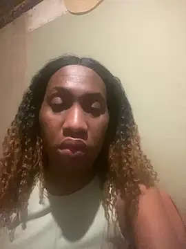 Snapshot of Moorella1 chatting on February 20, 3:03 am Moorella1 online show from February 20, 3:03 am