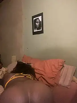 Moorella1 online show from March 6, 8:04 pm