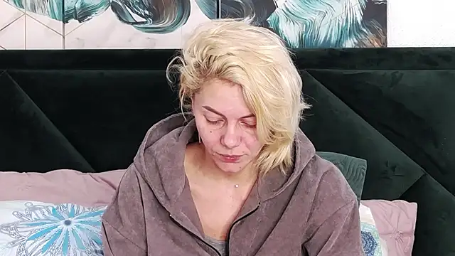 tanyagrey online show from February 27, 6:35 am