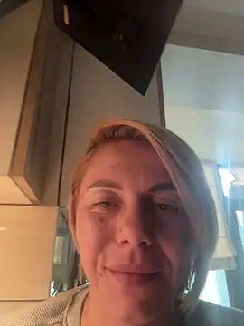 tanyagrey online show from November 17, 8:51 am