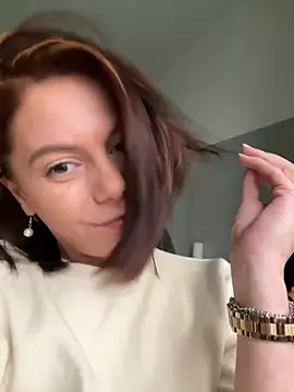 tanyagrey online show from February 5, 8:54 am