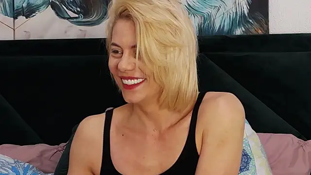 tanyagrey online show from February 18, 6:55 am