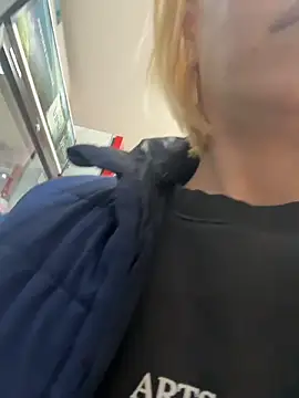 tanyagrey online show from March 30, 8:49 am