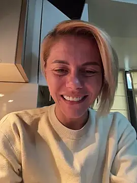 tanyagrey online show from October 27, 6:47 am