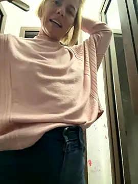 tanyagrey online show from October 20, 5:53 am