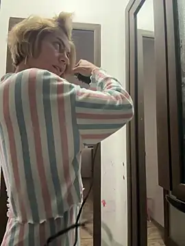 tanyagrey online show from November 11, 7:47 am